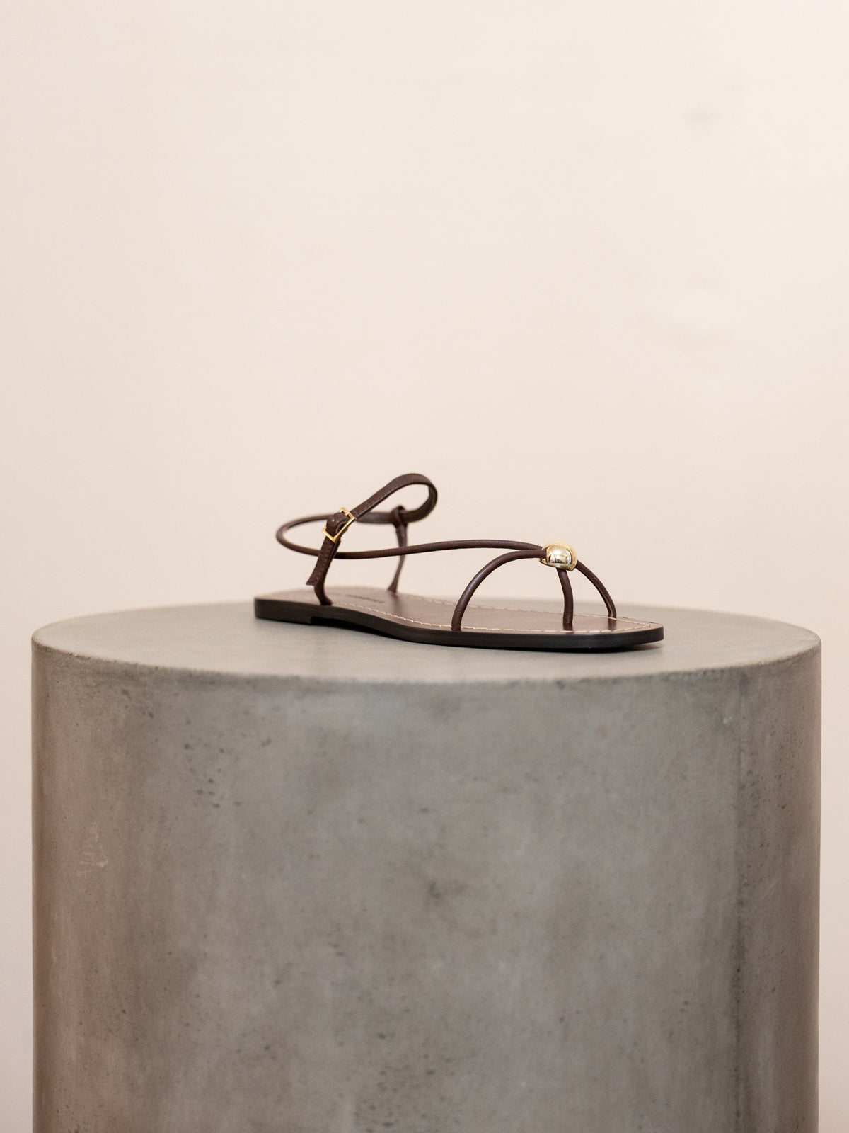 Lara Strappy Flat Sandal in Espresso