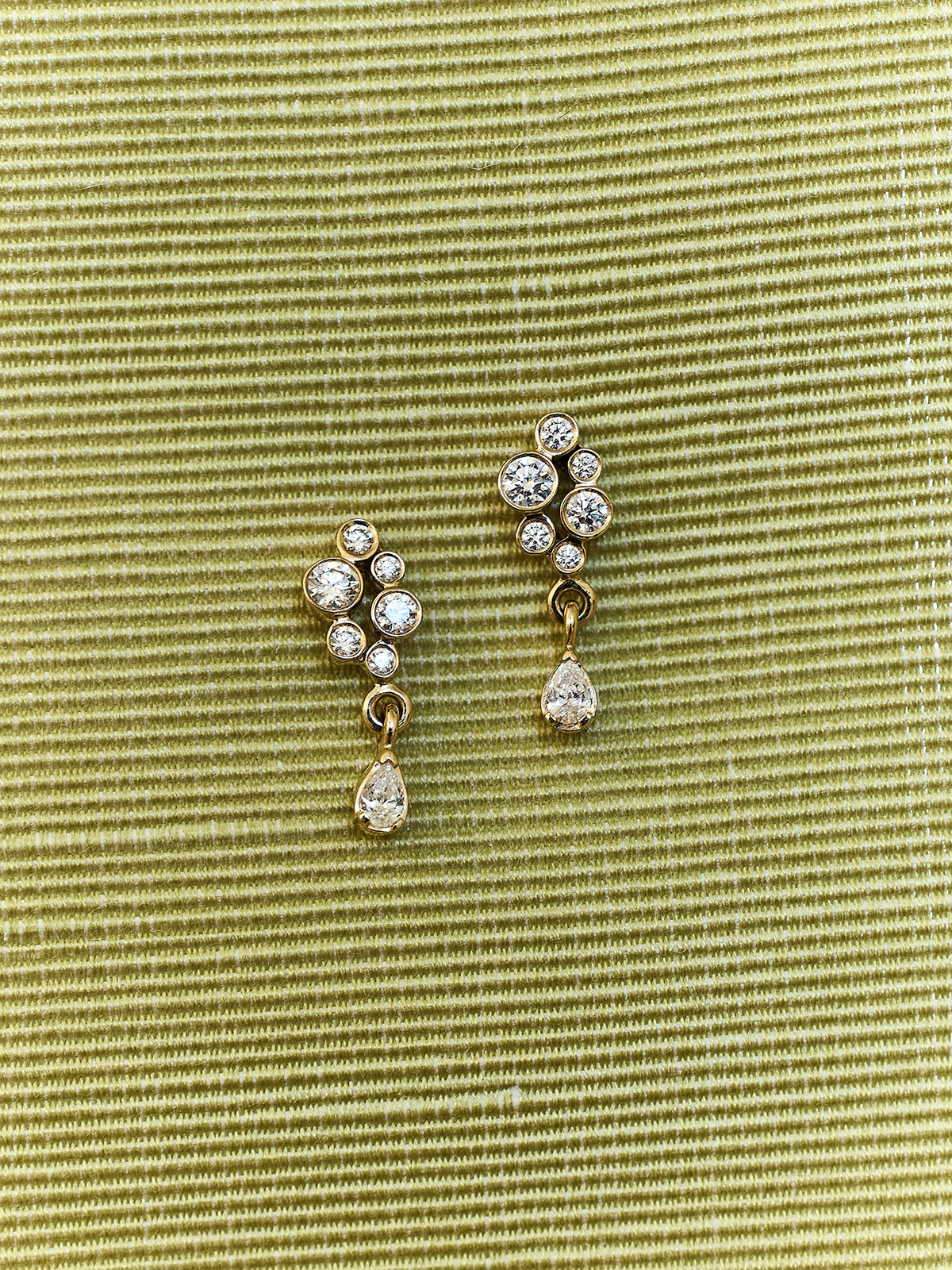 Petite Splash Earring