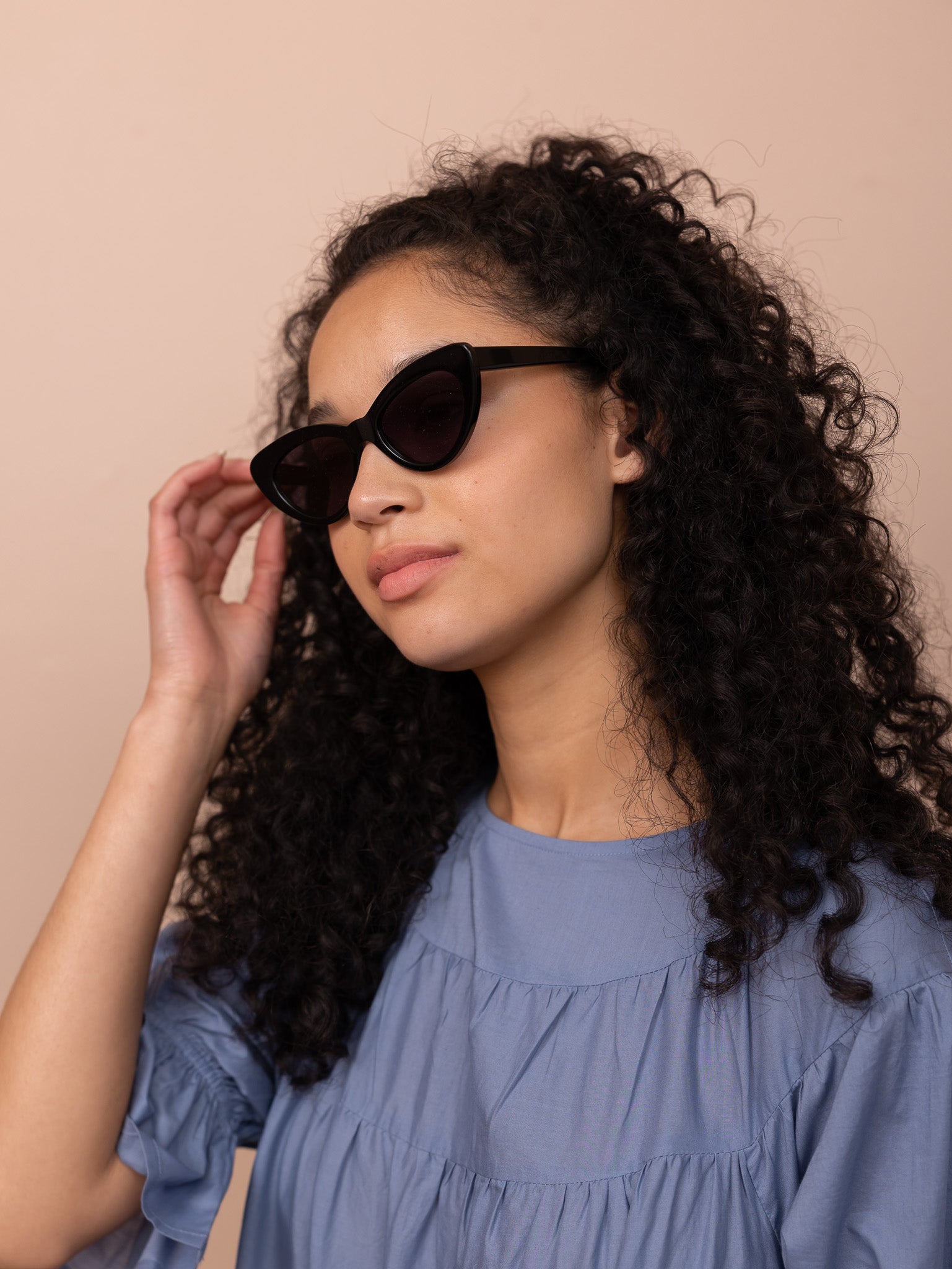 Pamela Sunglasses in Black