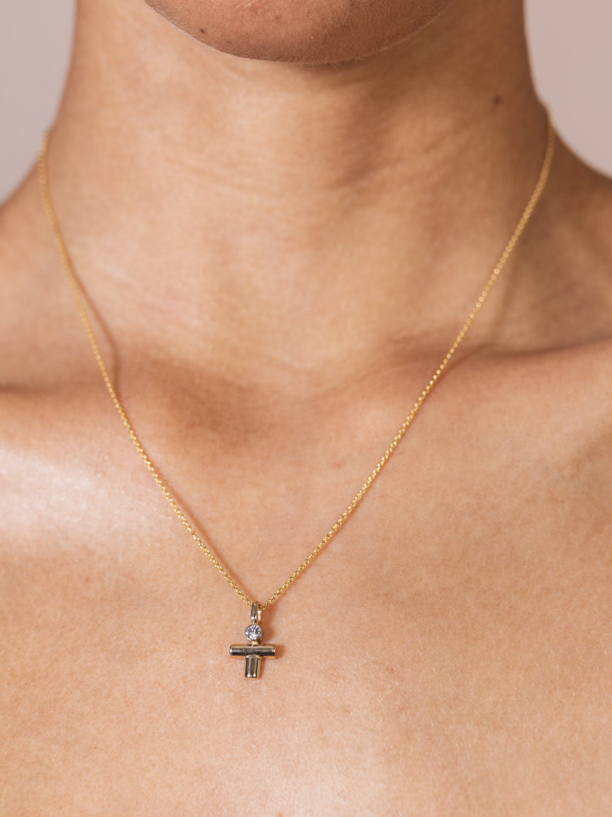 "T" Vadabet Necklace