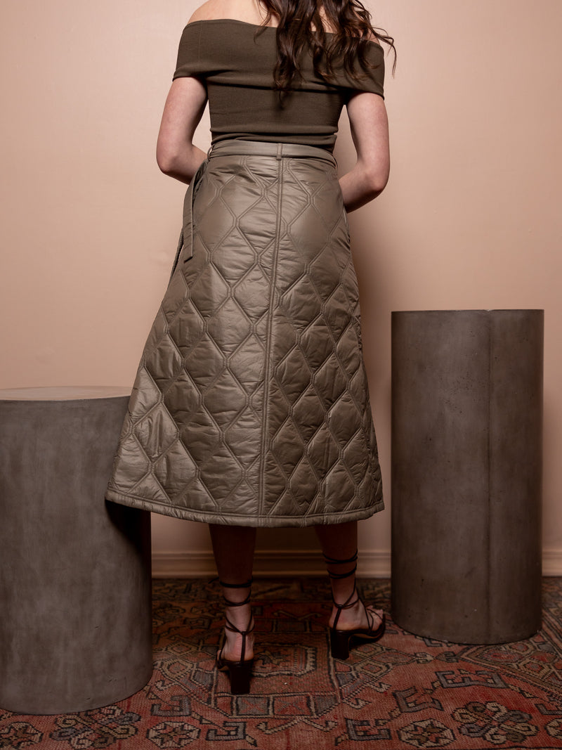 Shiny Quilt Midi Skirt