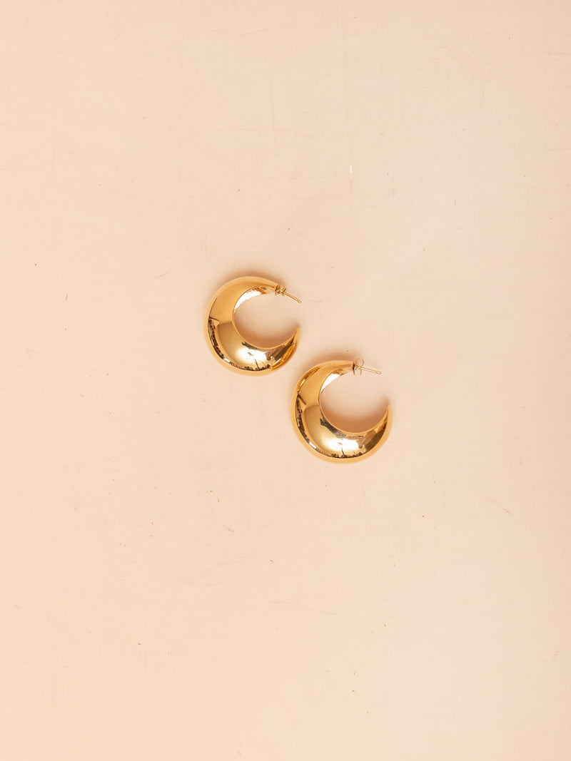 Shiny Crescent Earrings in Gold