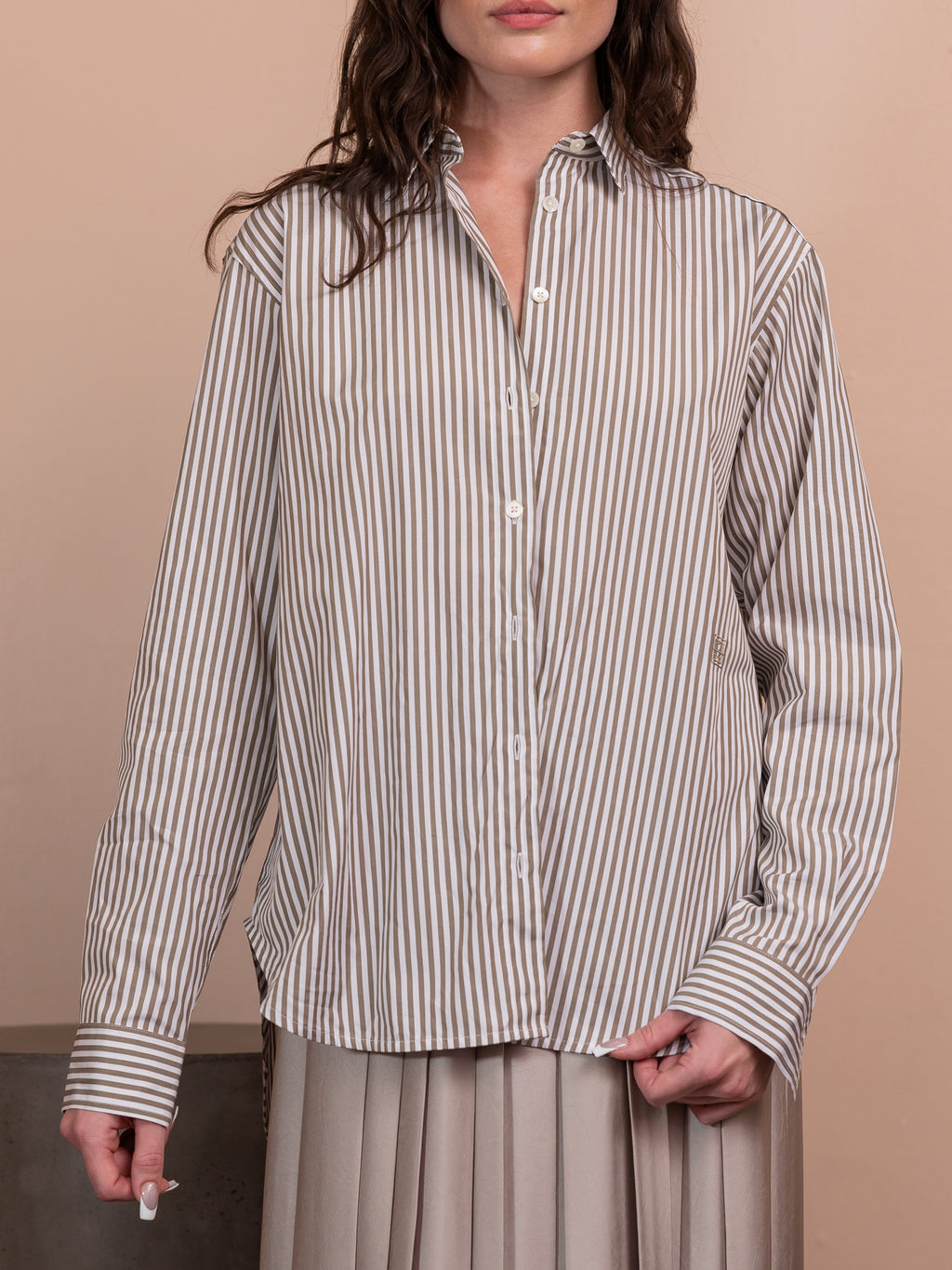 Signature Cotton Shirt in Taupe