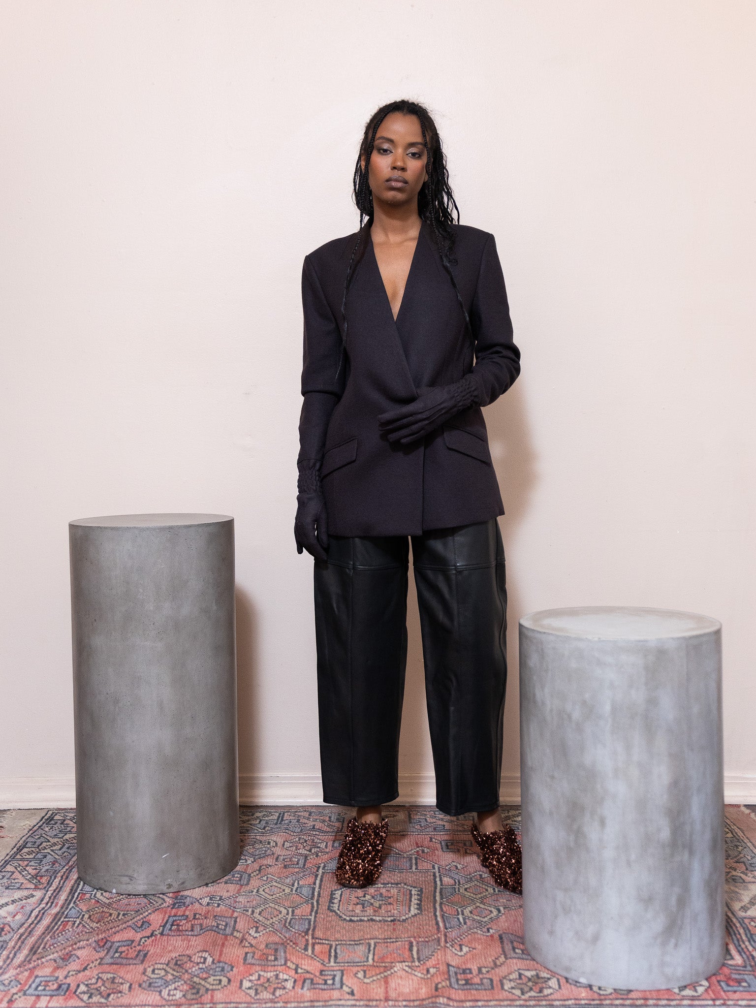 AKIRANAKA – PILOT / POWELL