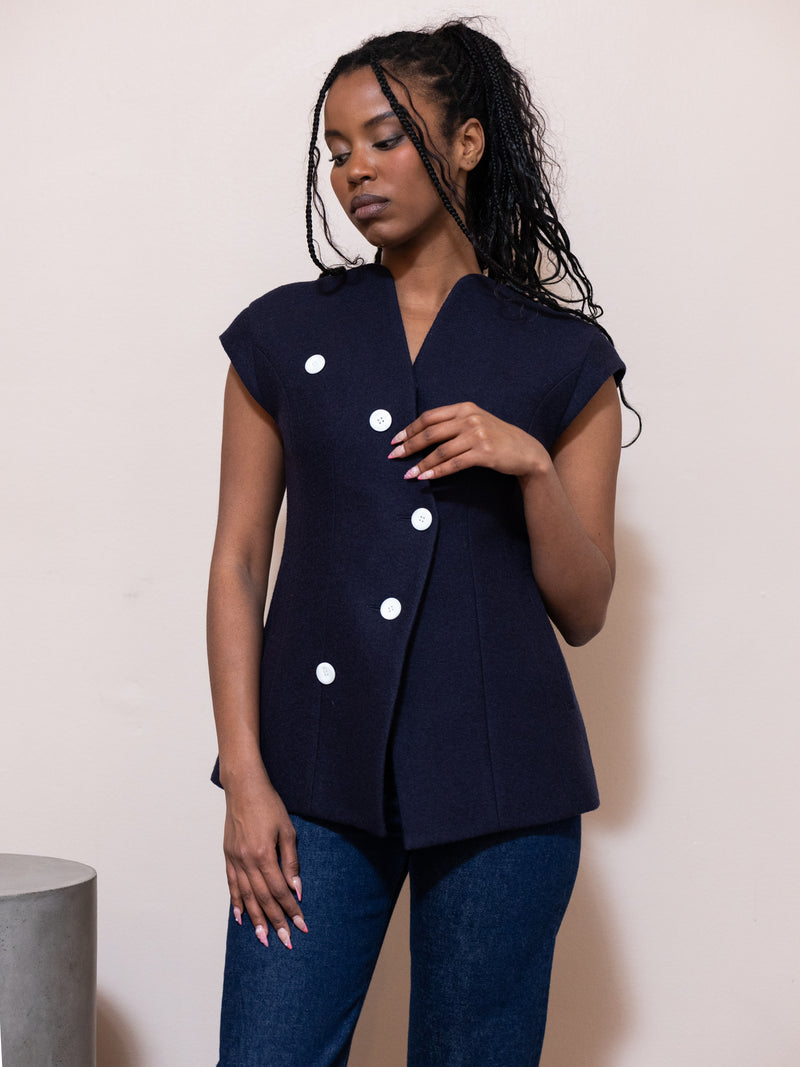 Sesilia Sleeveless Jacket