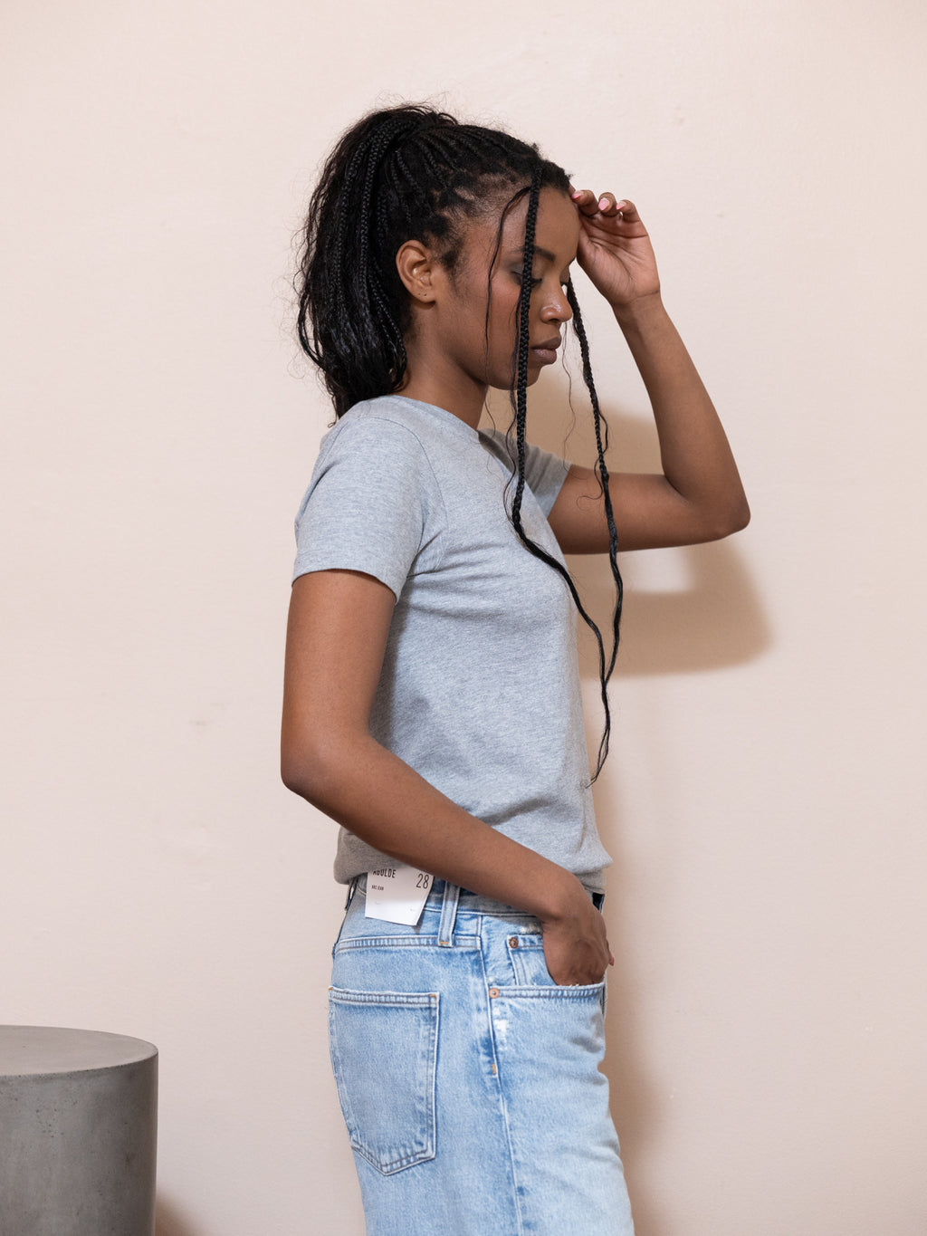 Seamless Crew Neck Tee in Gray