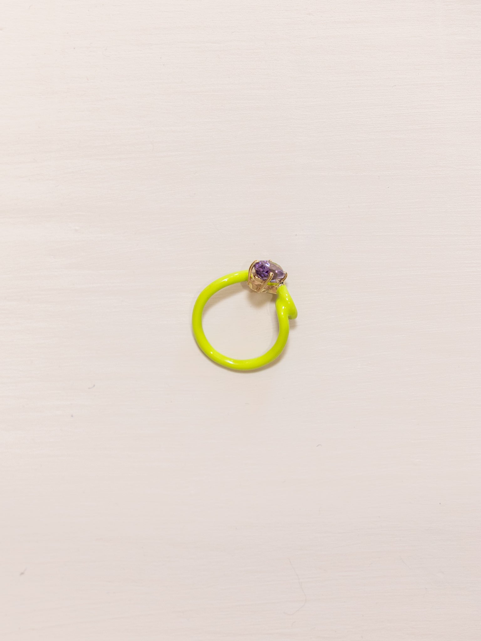 Lime Oval Vine Ring in Size 6