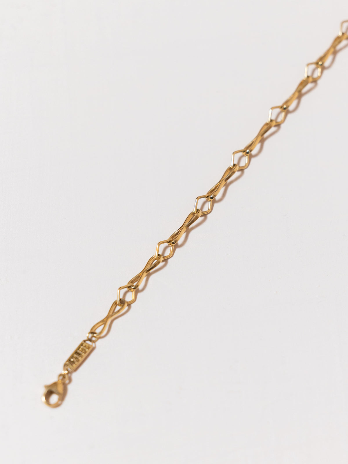 Large Diamond Link Chain