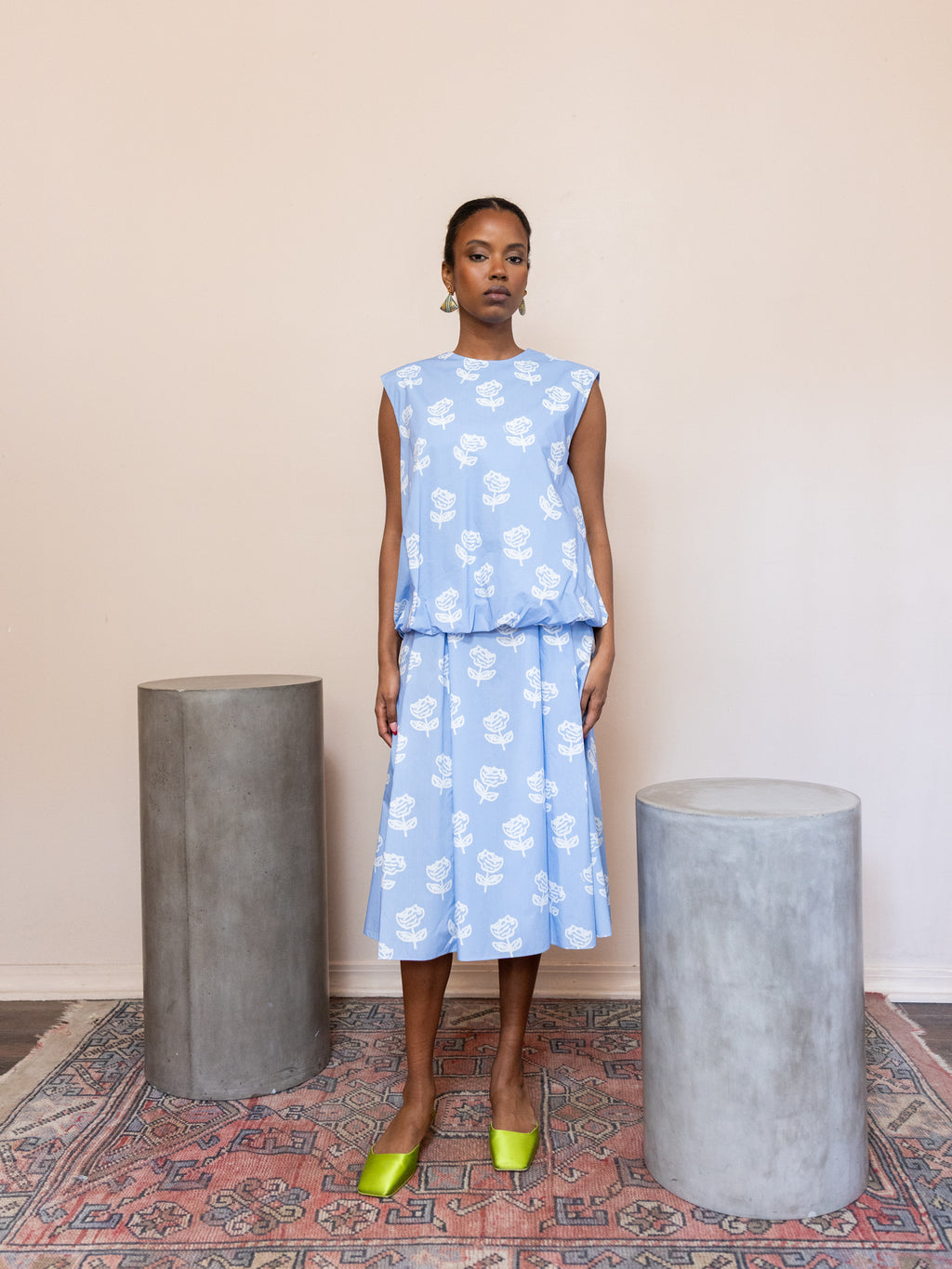 Sprayed Roses Balloon Hem Top