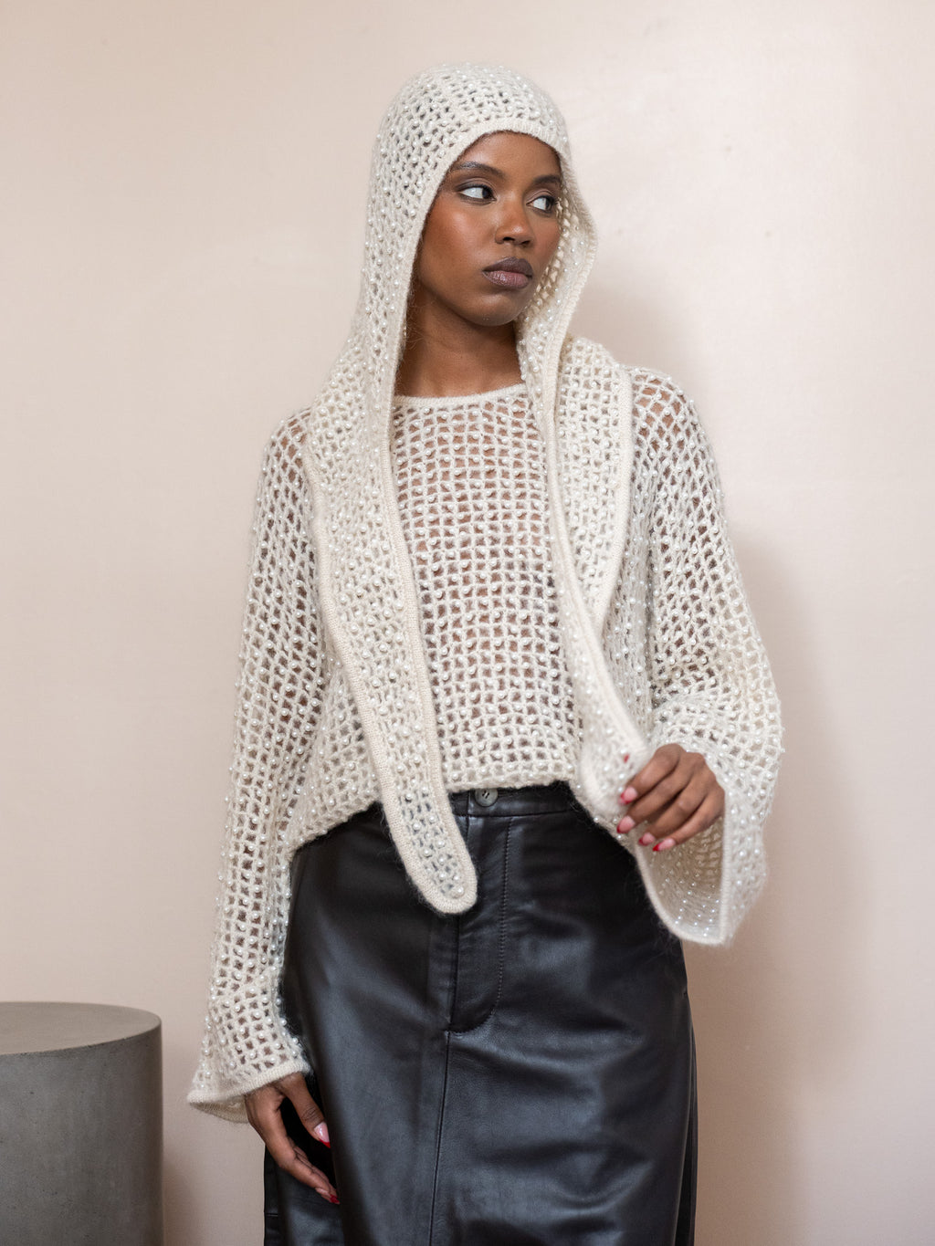 Tianne Knit Pearls Hood