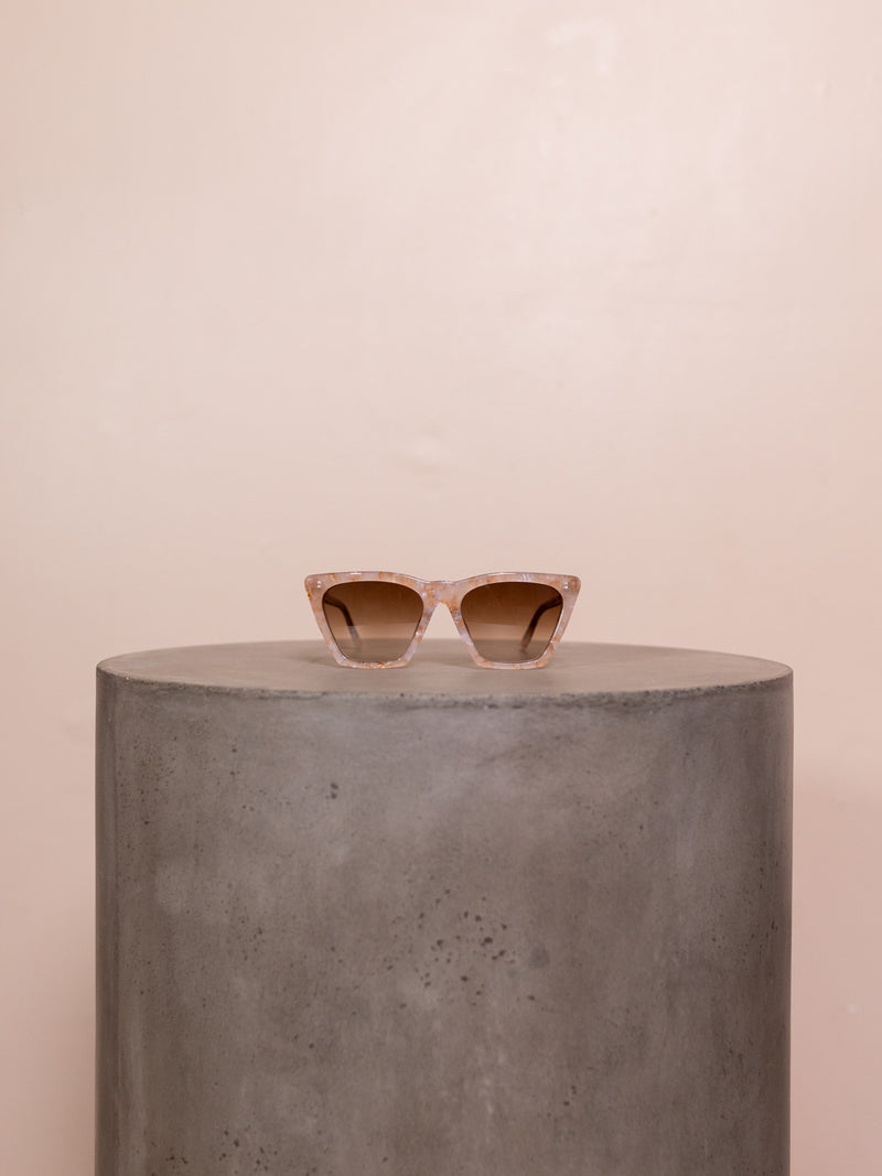 Libson Sunglasses in Cashmere