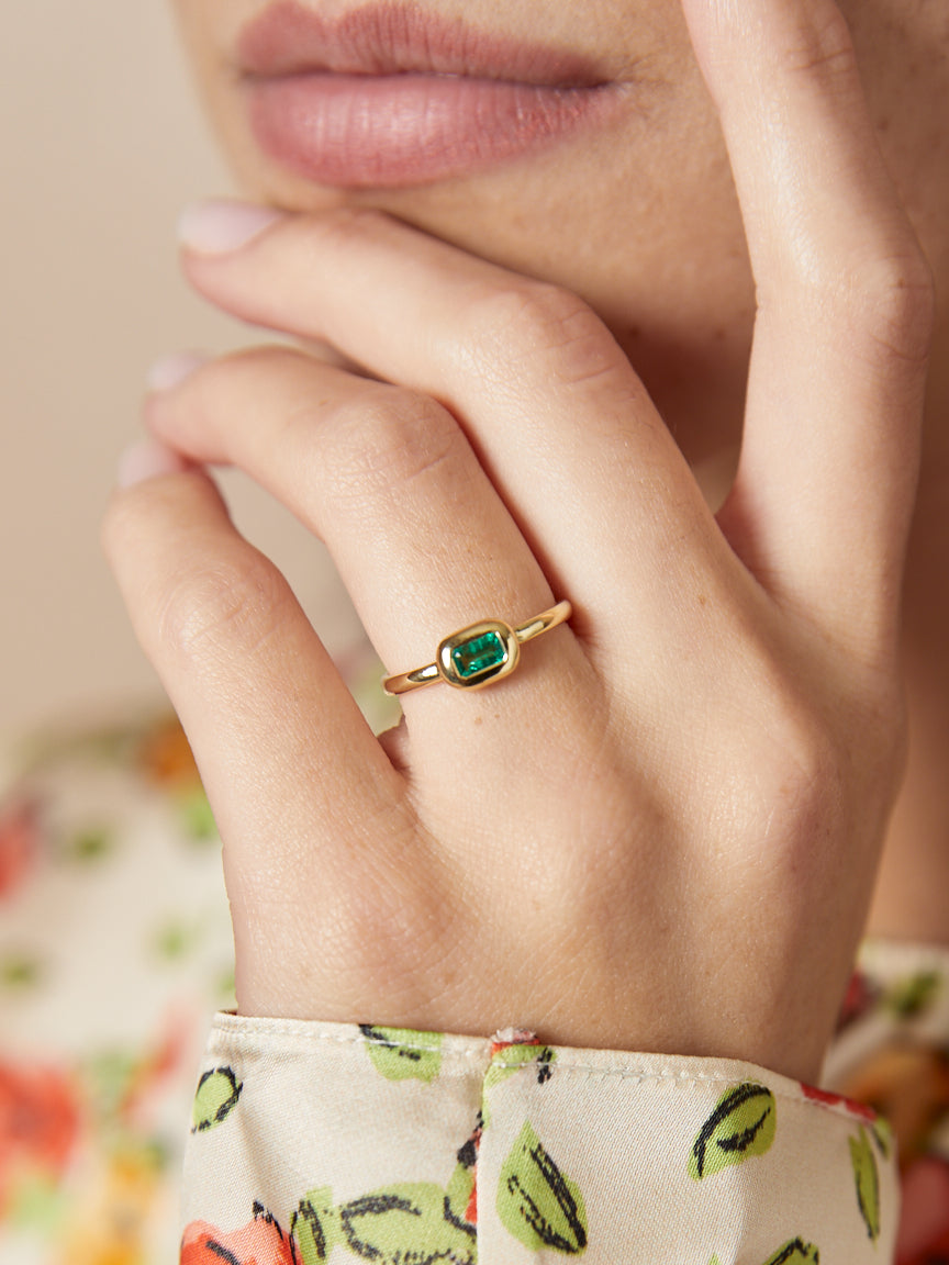 Emerald Baby Bubble Ring