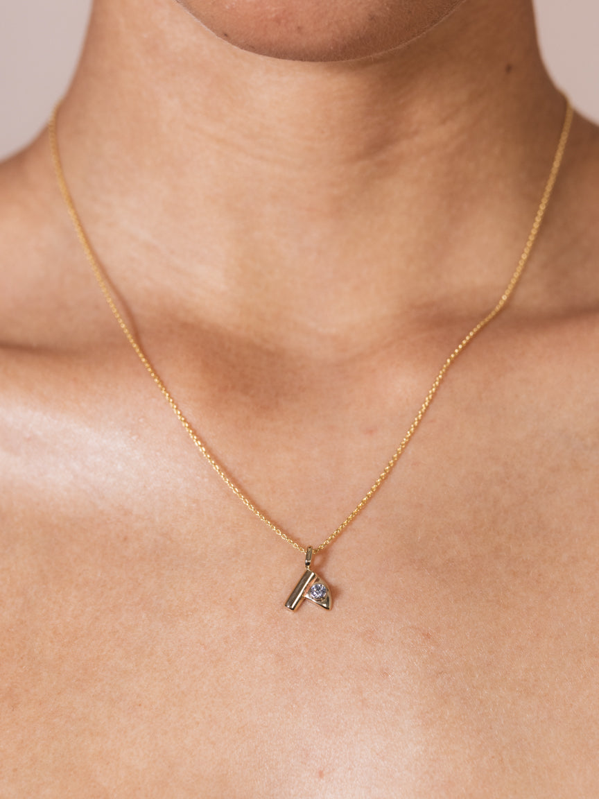 "P" Vadabet Charm